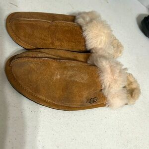 UGG Size 8